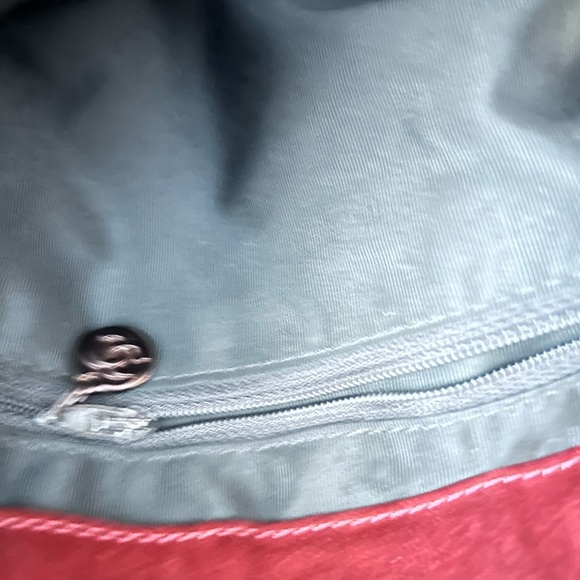 Chanel Tortoiseshell chain and suede tote bag - Picture 10 of 13